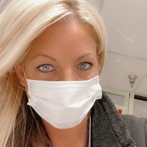 Meet your Posher, Leah